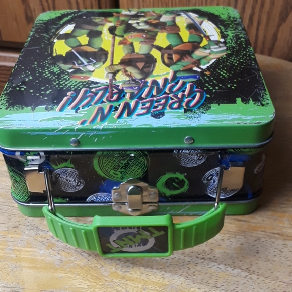 Teenage Mutant Ninja Turtles GreenTin Box 2015 - Picture 16 of 16